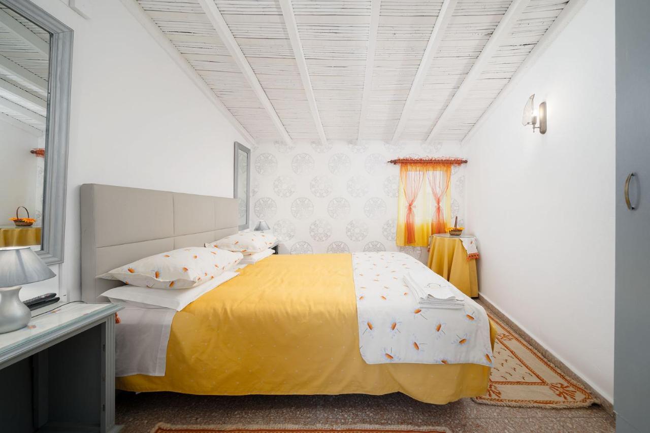 Casa Morais Bed and Breakfast Odeceixe Eksteriør billede